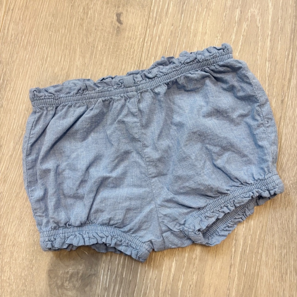 H&M Light Blue Ruffle Shorts 6-9m